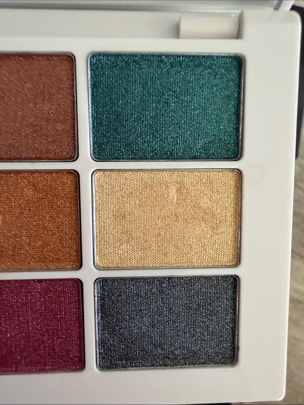 Makeup By Mario 12-Shade Metallic Palette - Gold, Pink, Teal, Bronze, Olive